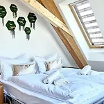 Wood World Luxury Ii Massage - Bergblick - Parken - Kueche - Light Show - Trampolin Lejlighed