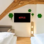 Wood World Luxury Ii Massage - Bergblick - Parken - Kueche - Light Show - Trampolin *