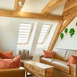Wood World Luxury Ii Massage - Bergblick - Parken - Kueche - Light Show - Trampolin